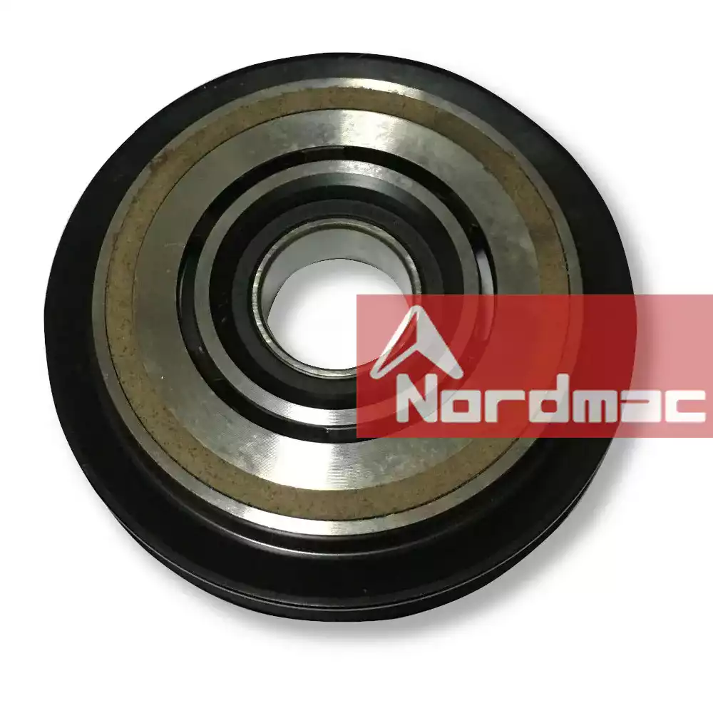 3216807302 路 路 Pulley: A wheel with a grooved rim used to change the direction or tension of a rope or belt.